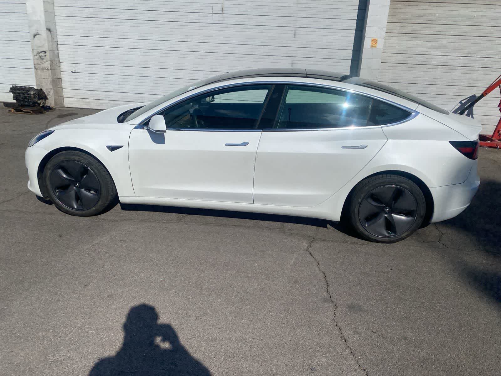 Thumbnail: 2020 Tesla Model 3 - 9