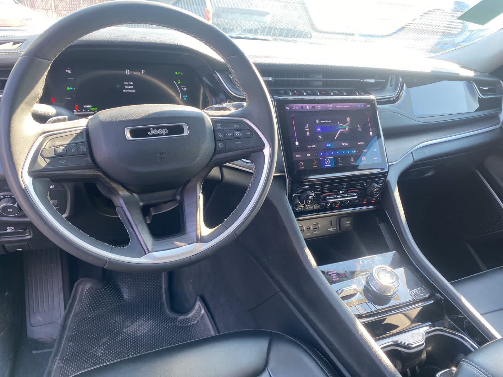 Thumbnail: 2023 Jeep Grand Cherokee - 10
