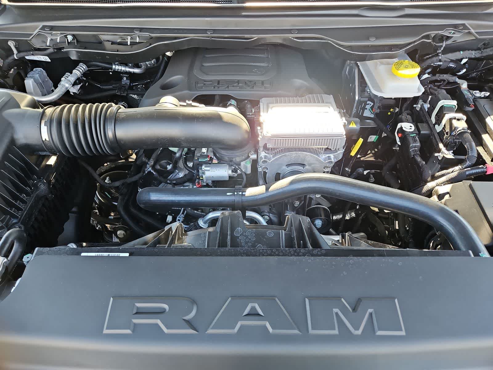 Thumbnail: 2026 RAM 1500 - 14