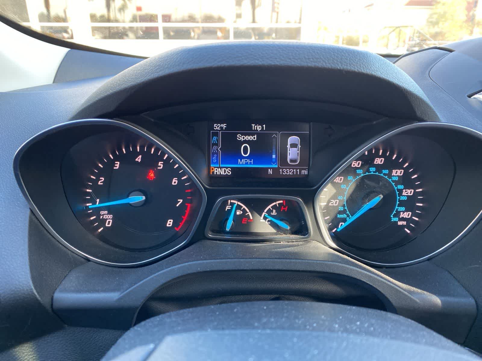 Thumbnail: 2015 Ford Escape - 14