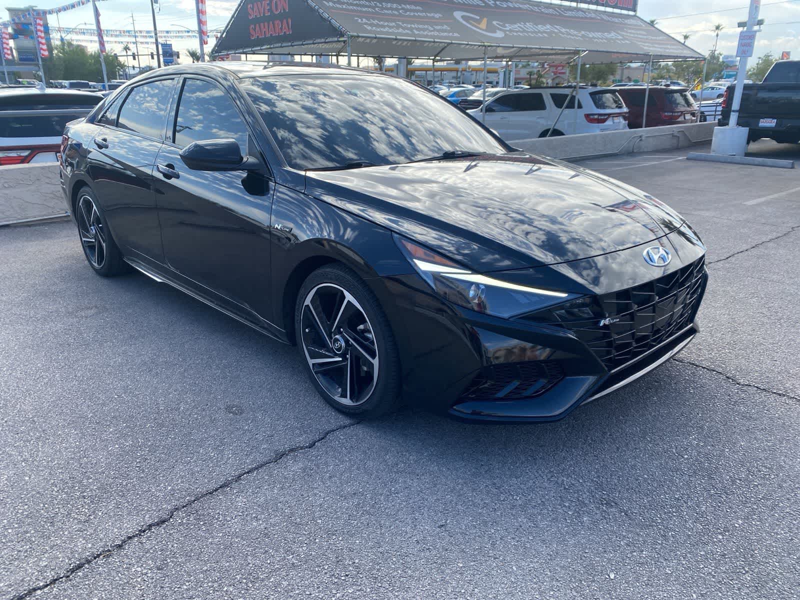 Thumbnail: 2023 Hyundai Elantra - 3