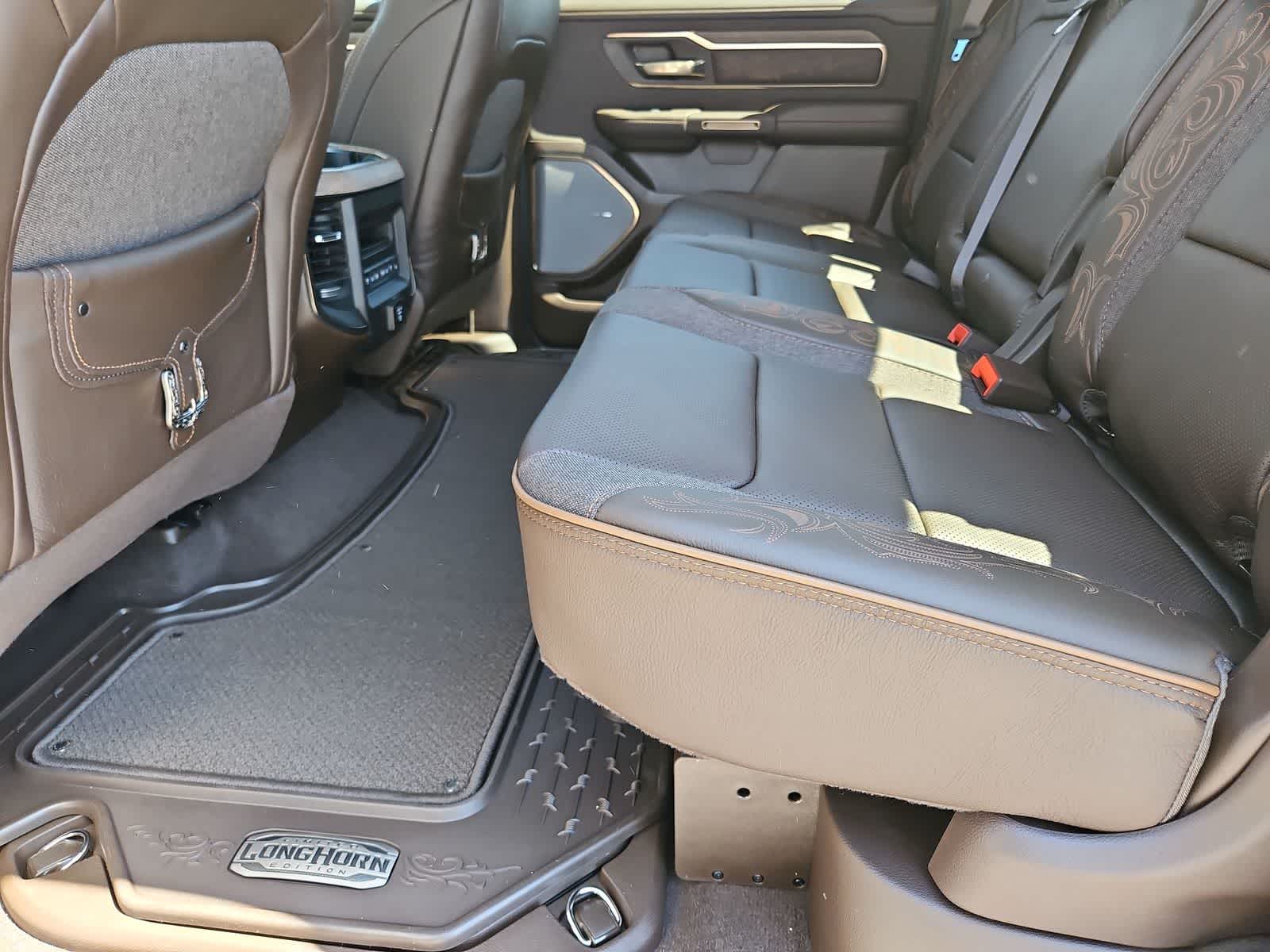 Thumbnail: 2026 RAM 1500 - 19