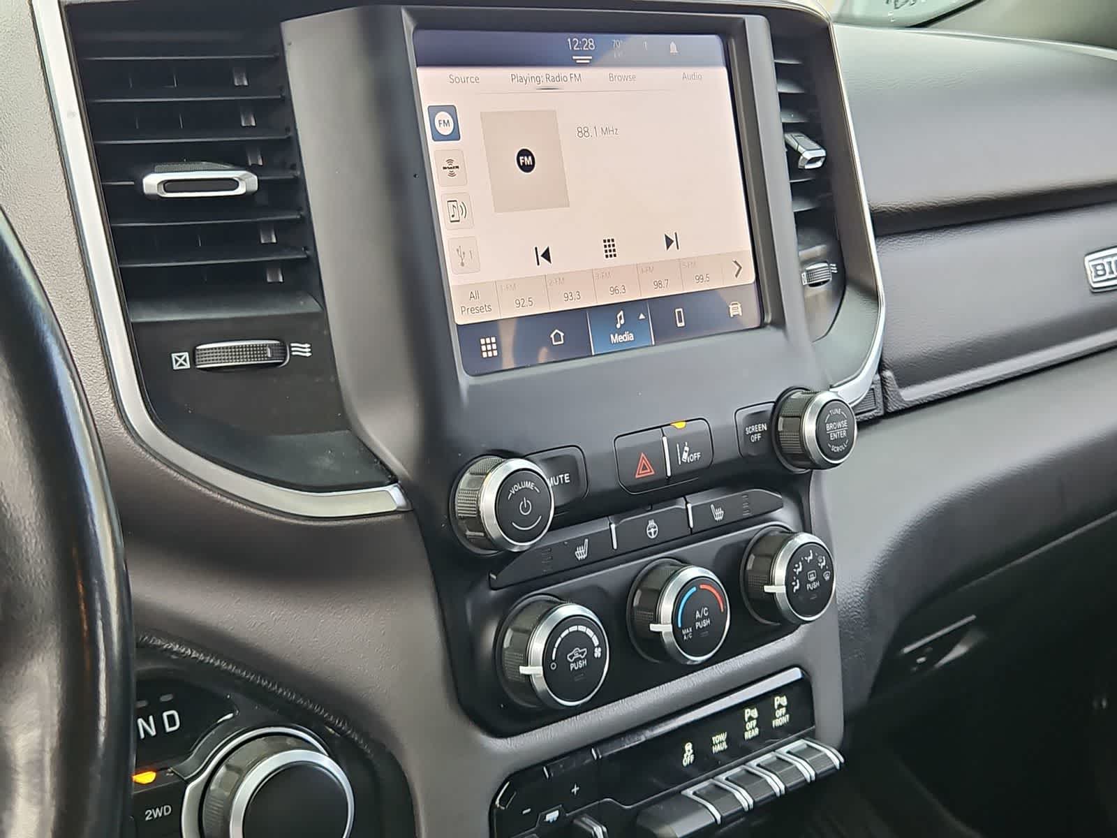 Thumbnail: 2024 RAM 1500 - 28