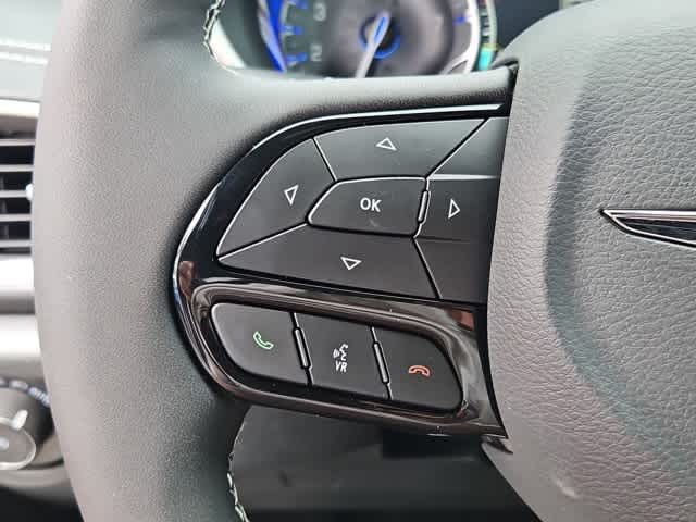 Thumbnail: 2026 Chrysler Pacifica - 27