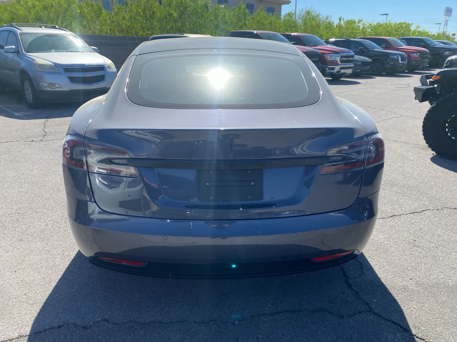 Thumbnail: 2020 Tesla Model S - 8