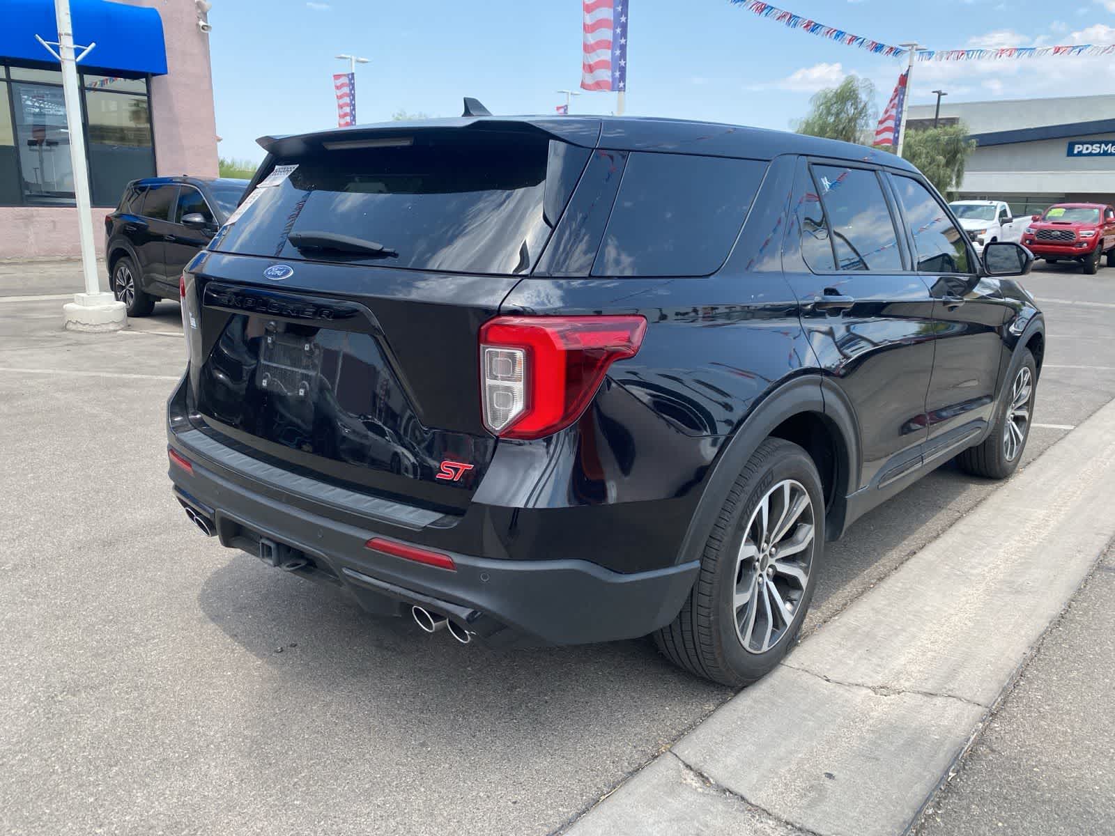 Thumbnail: 2022 Ford Explorer - 6