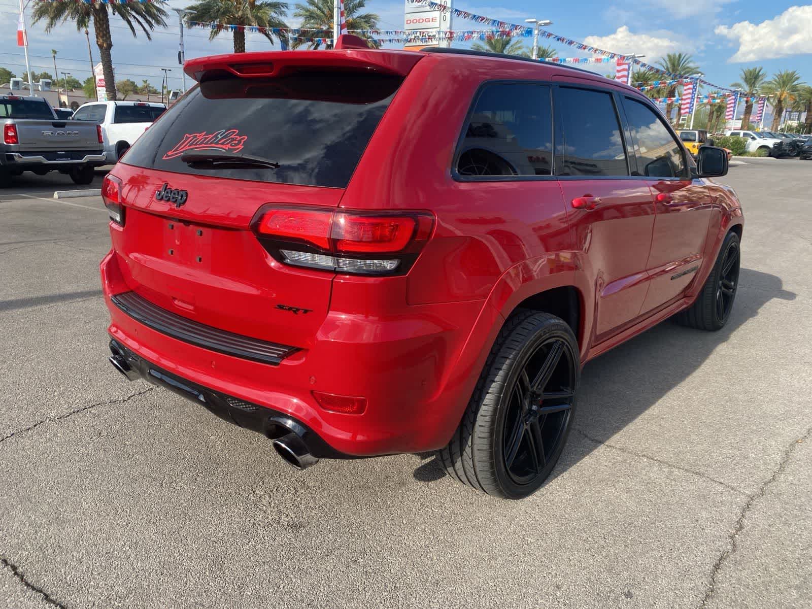 Thumbnail: 2018 Jeep Grand Cherokee - 6