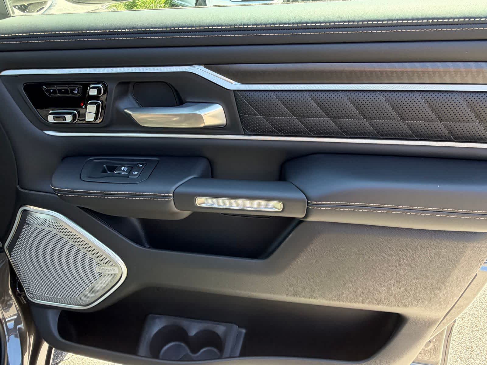 Thumbnail: 2026 RAM 1500 - 13