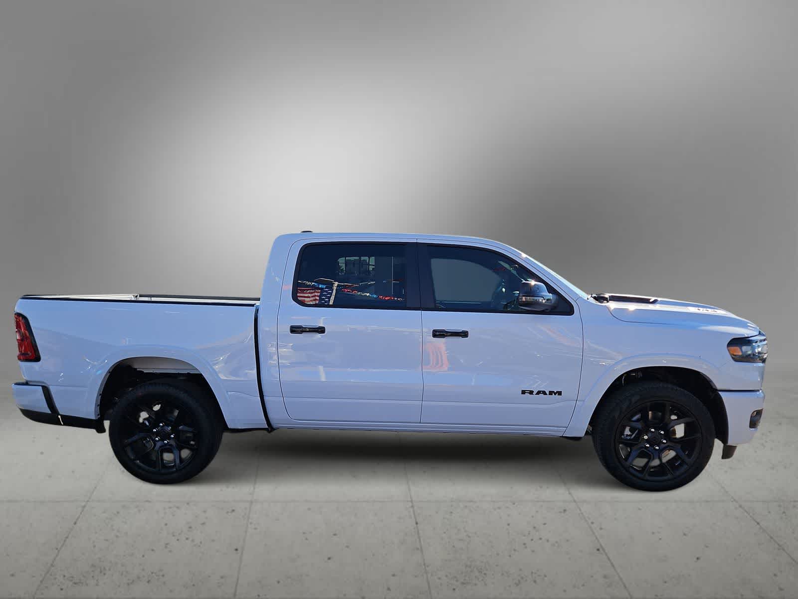 Thumbnail: 2026 RAM 1500 - 9