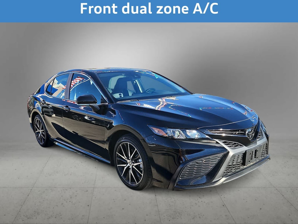 Used 2024 Toyota Camry SE Sedan