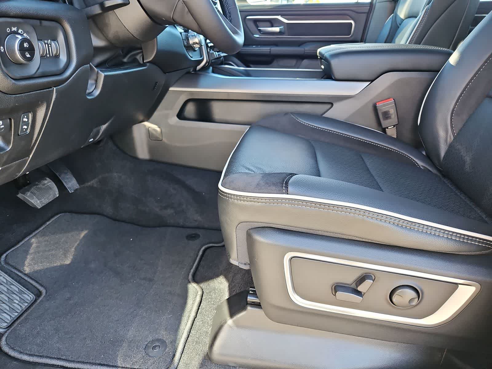 Thumbnail: 2026 RAM 1500 - 16