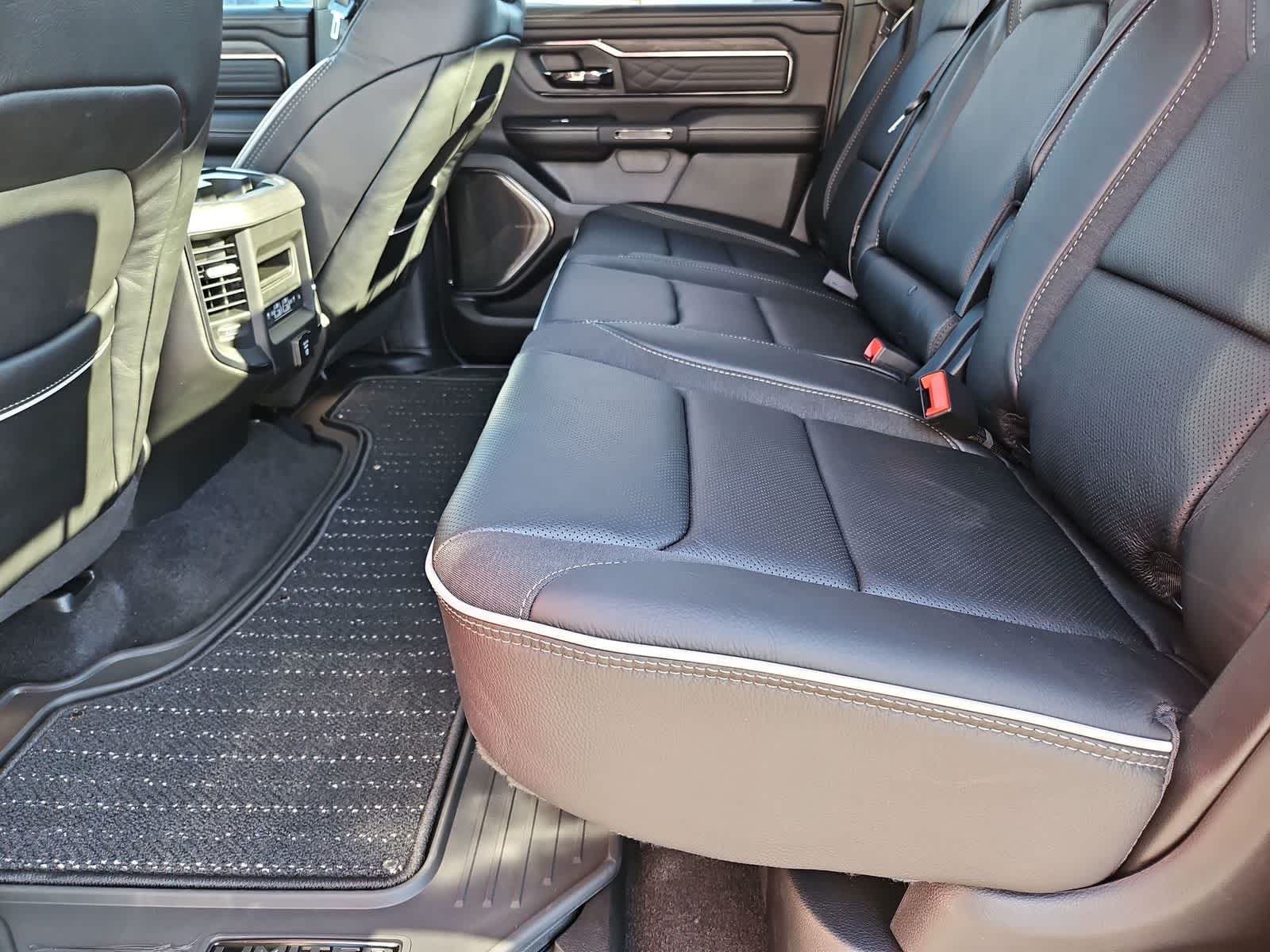 Thumbnail: 2026 RAM 1500 - 19