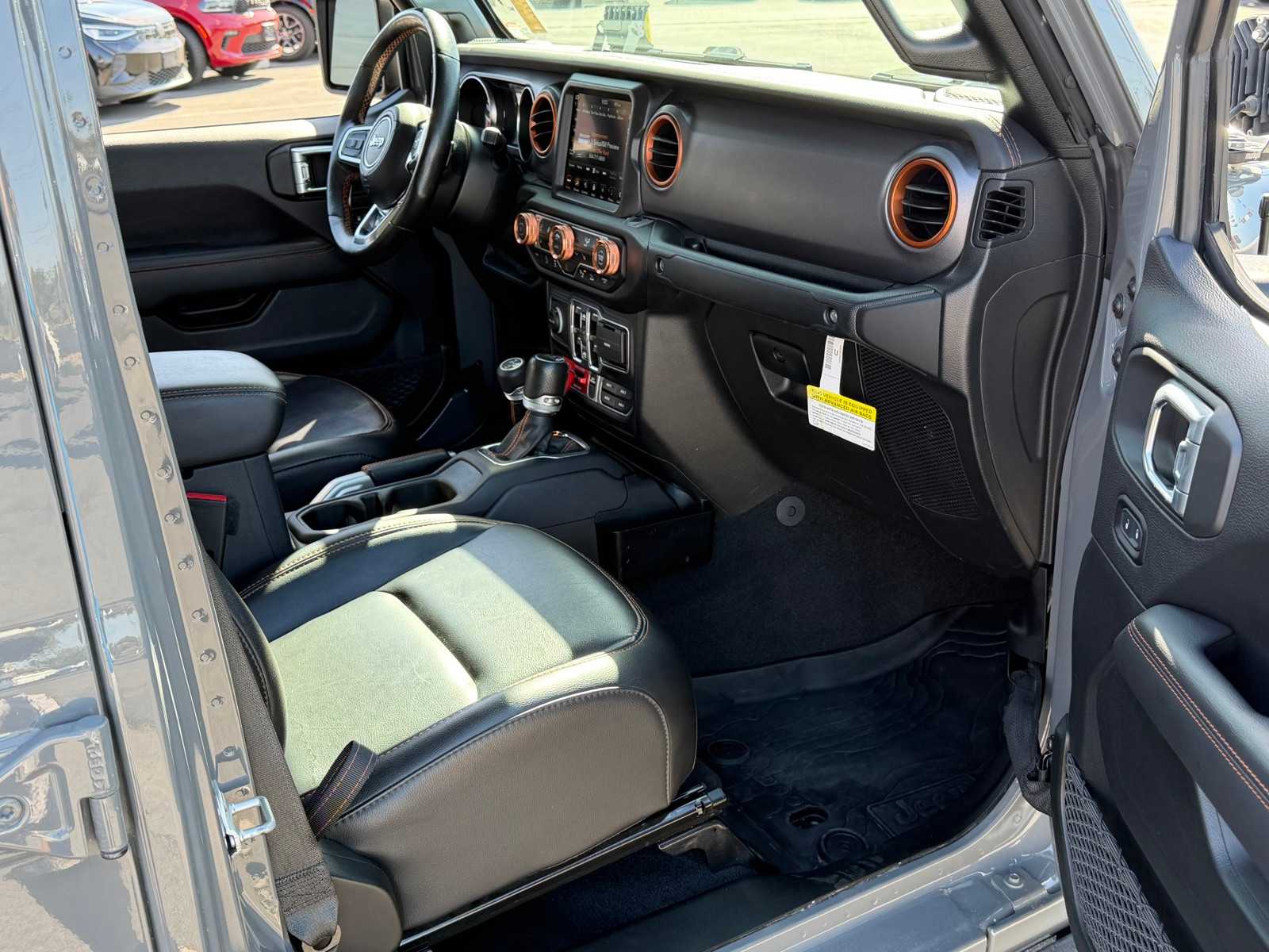Thumbnail: 2021 Jeep Gladiator - 29