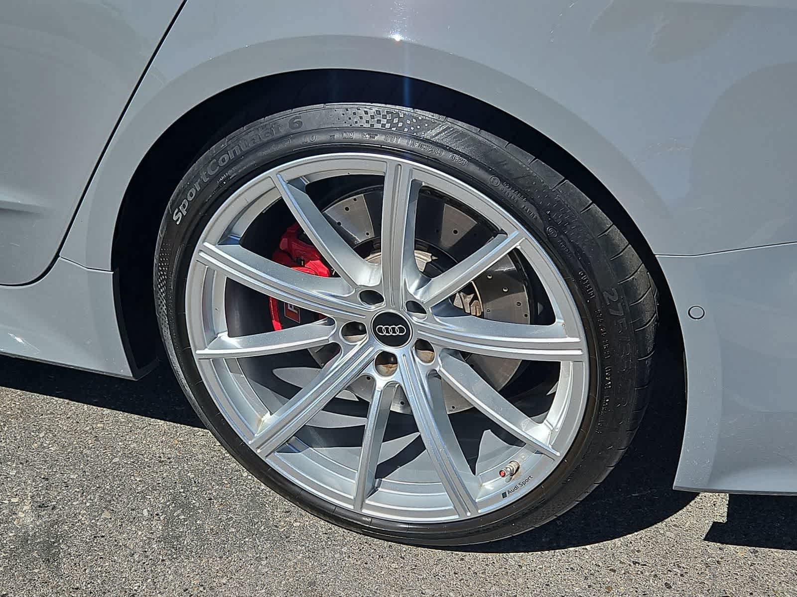 Thumbnail: 2024 Audi RS 7 - 16