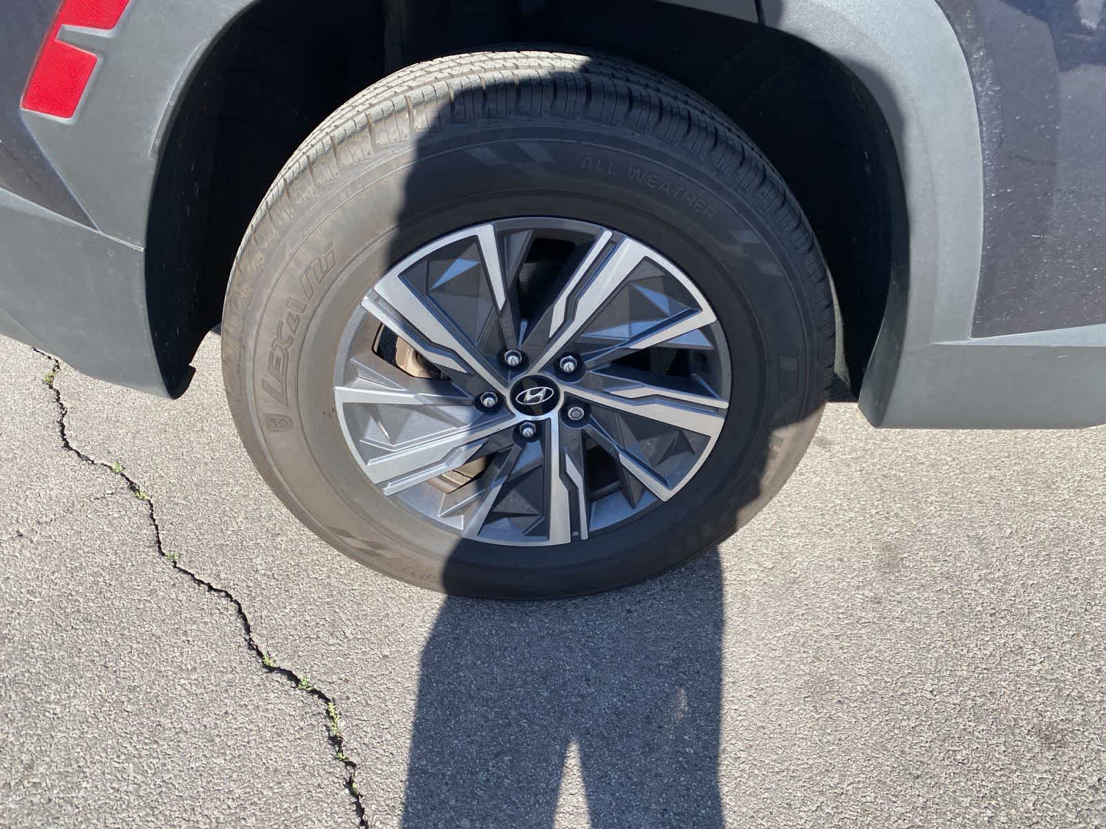 Thumbnail: 2023 Hyundai Tucson - 5