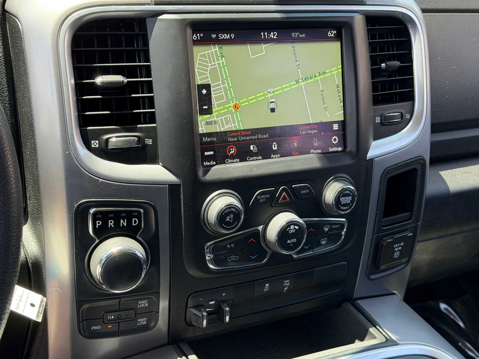 Thumbnail: 2023 RAM 1500 Classic - 20