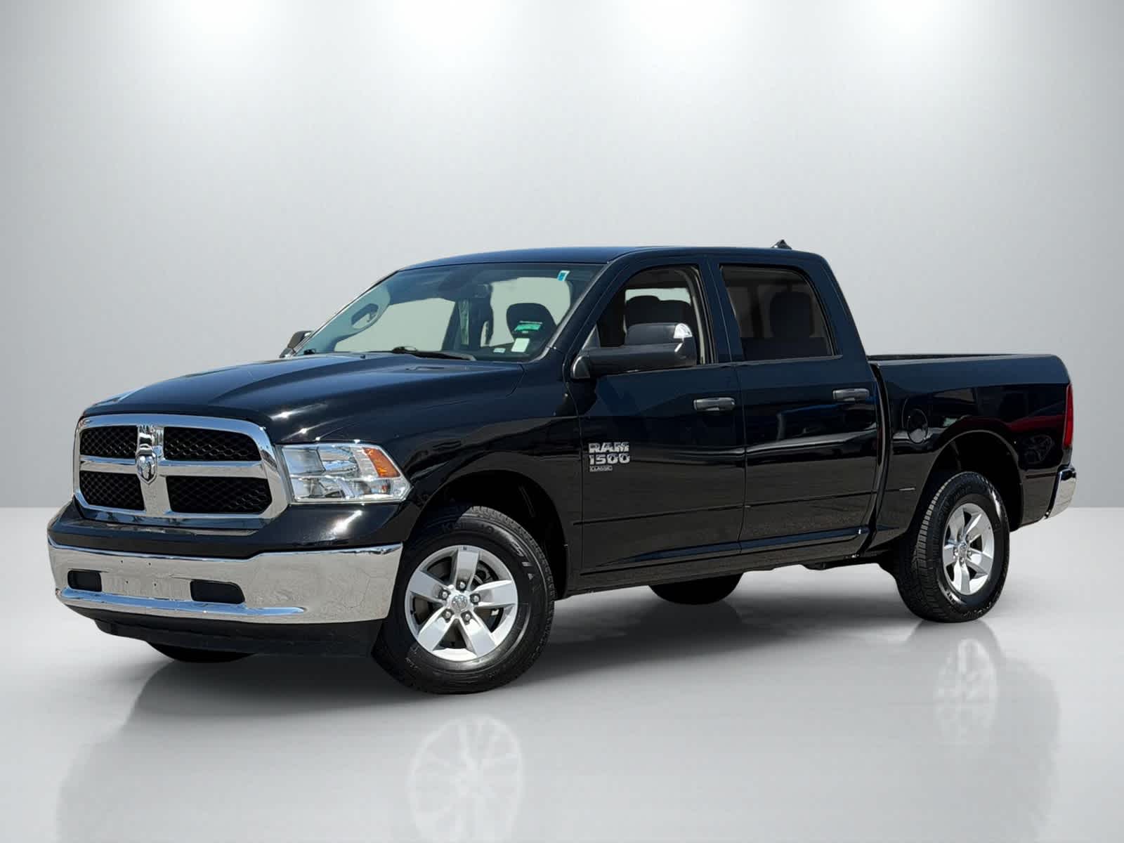 Thumbnail: 2023 RAM 1500 Classic - 1