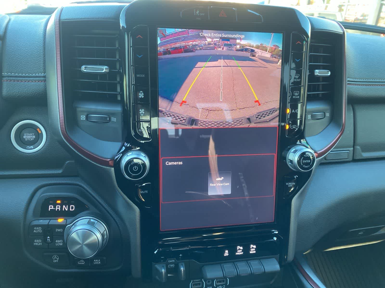 Thumbnail: 2025 RAM 1500 - 17