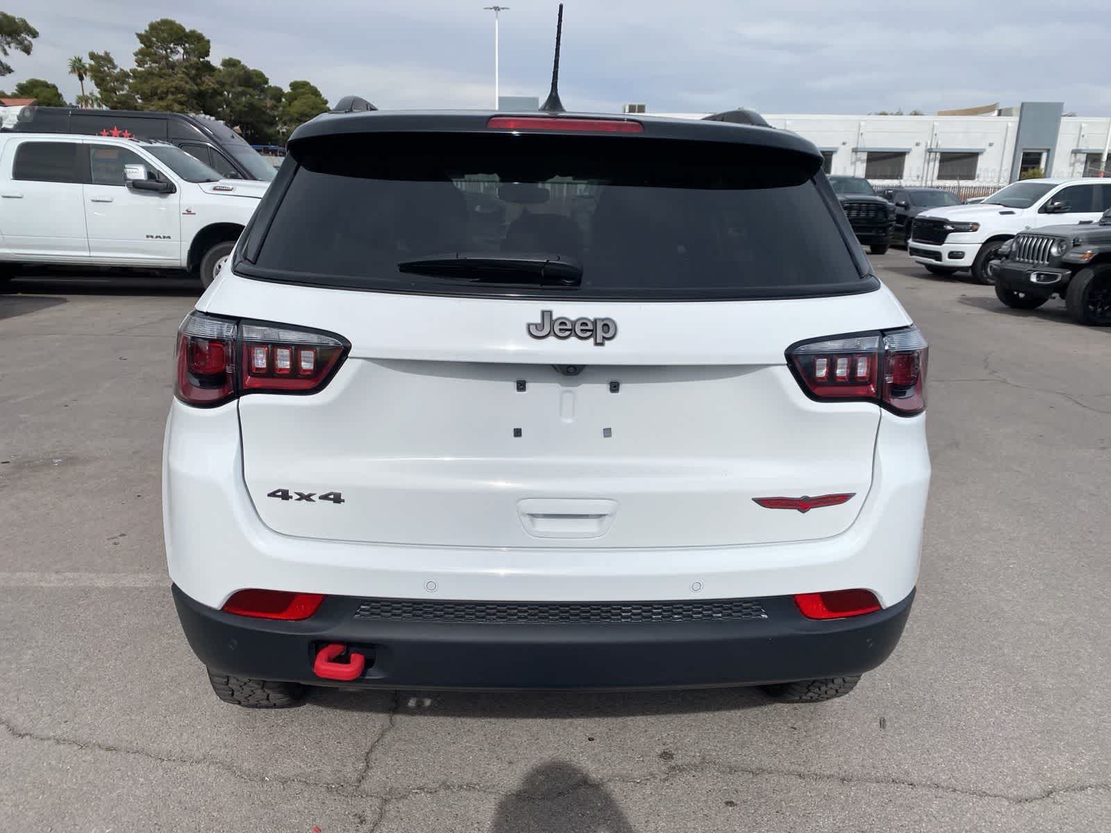 Thumbnail: 2025 Jeep Compass - 8