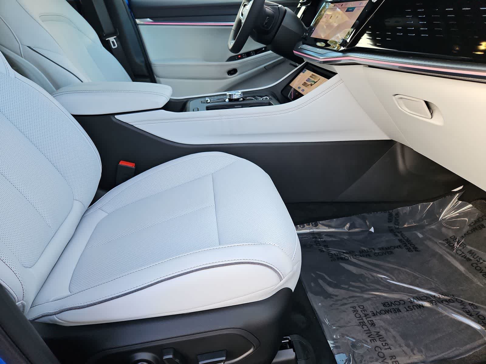 Thumbnail: 2025 Jeep Wagoneer S - 21