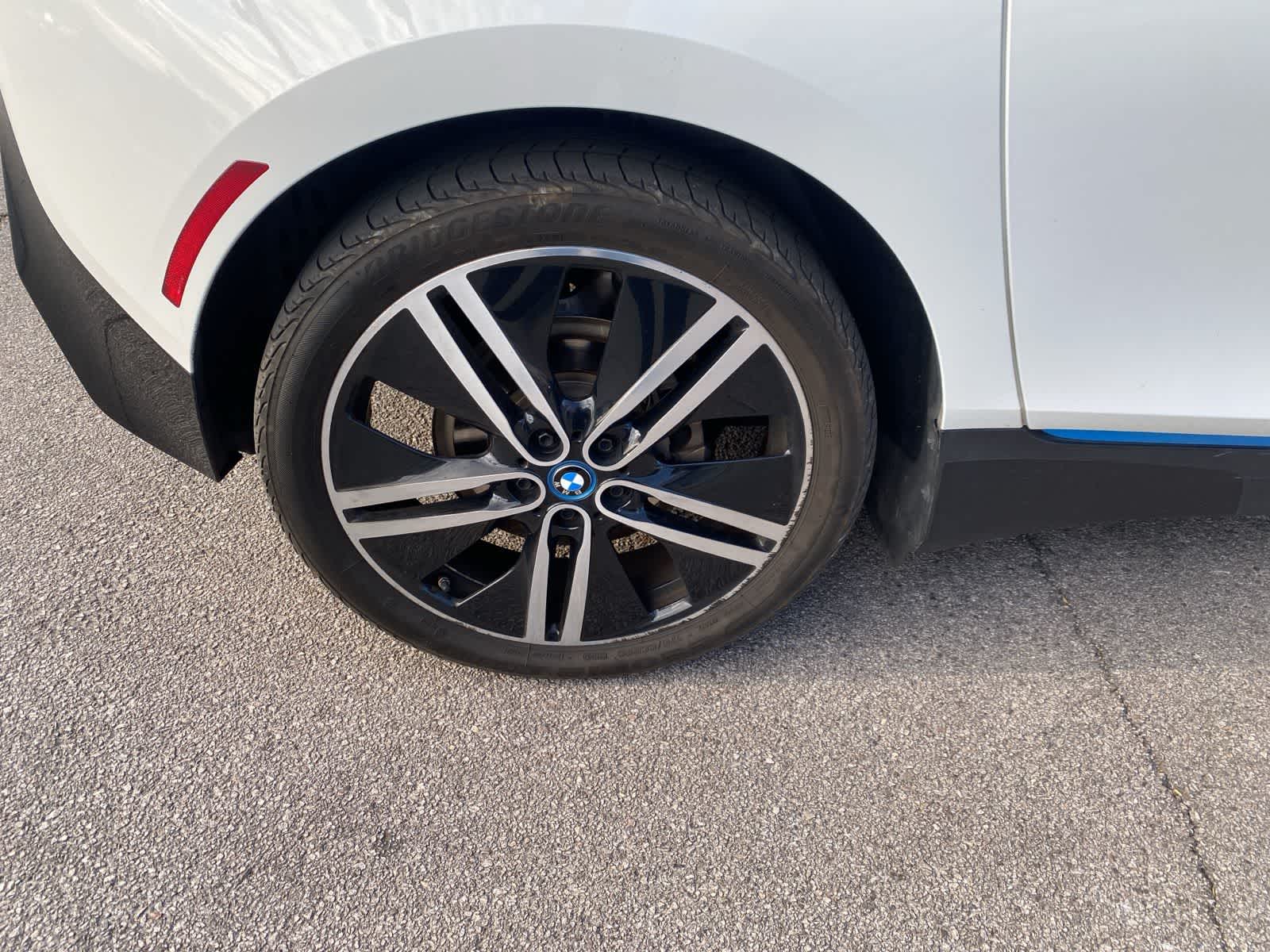 Thumbnail: 2015 BMW i3 - 5