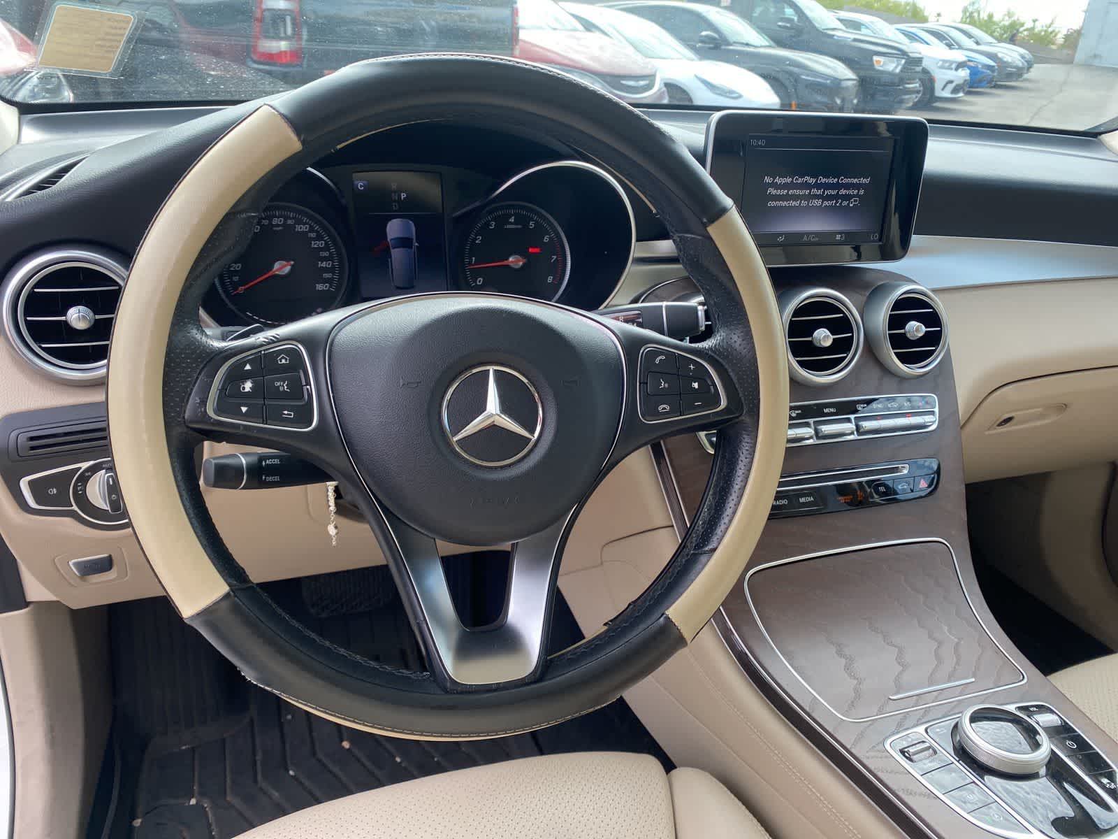 Thumbnail: 2019 Mercedes-Benz GLC - 10
