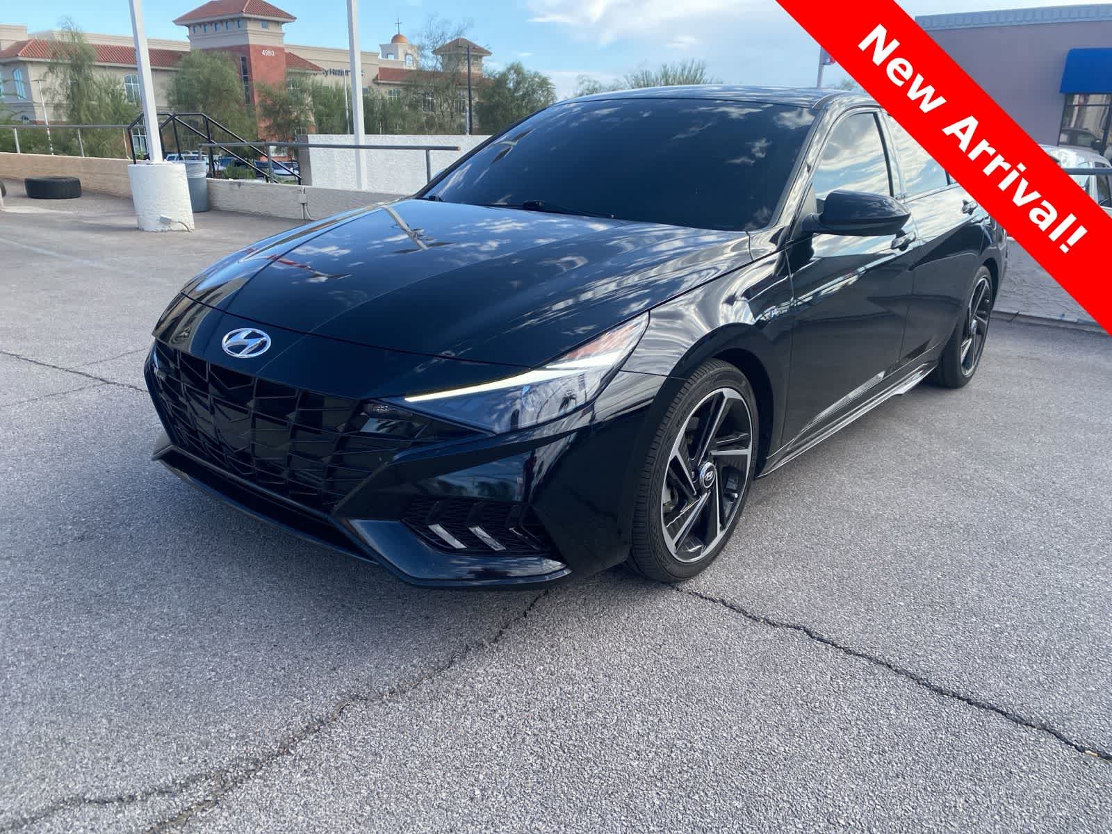 Thumbnail: 2023 Hyundai Elantra - 1