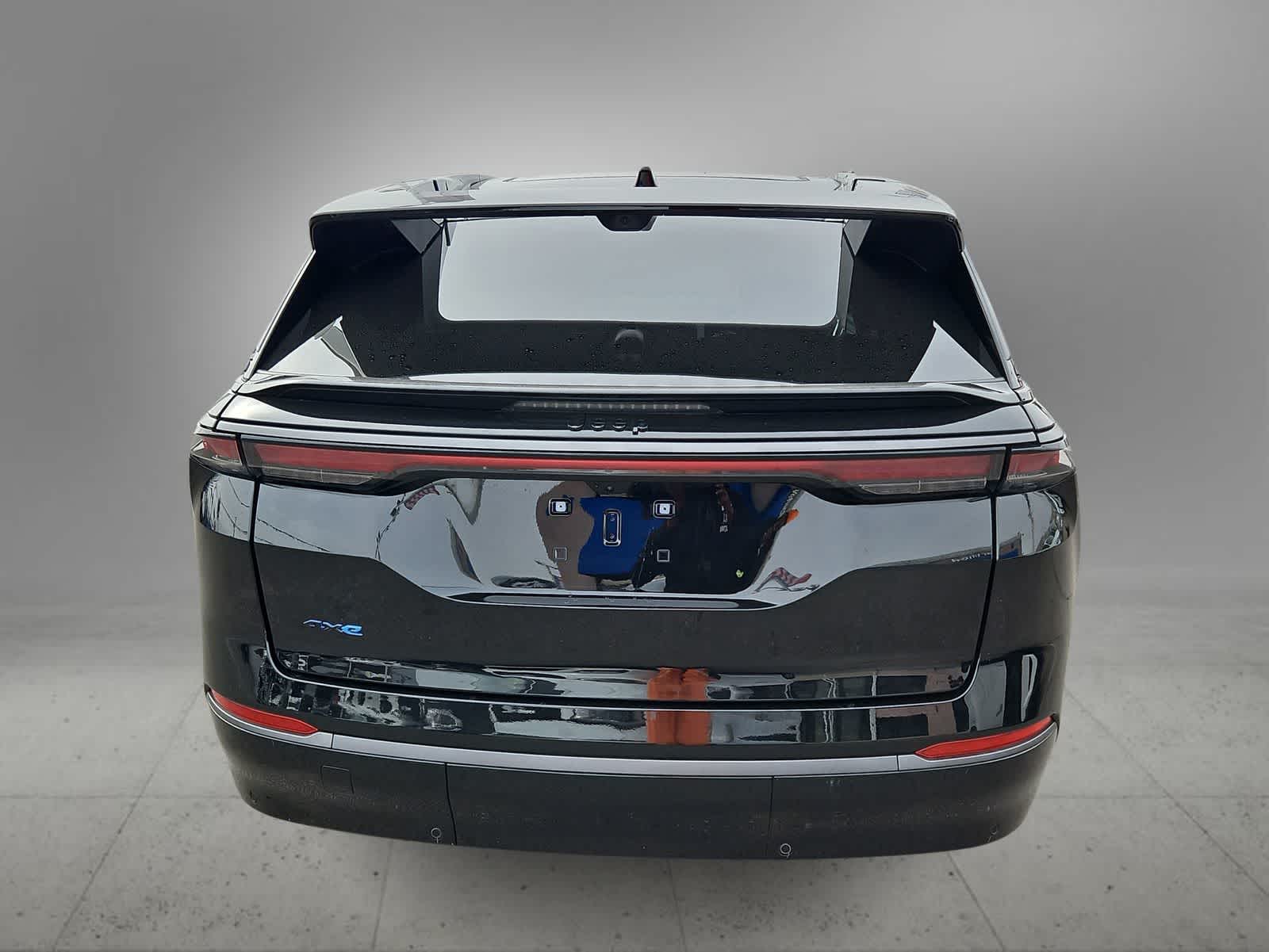 Thumbnail: 2024 Jeep Wagoneer S - 8