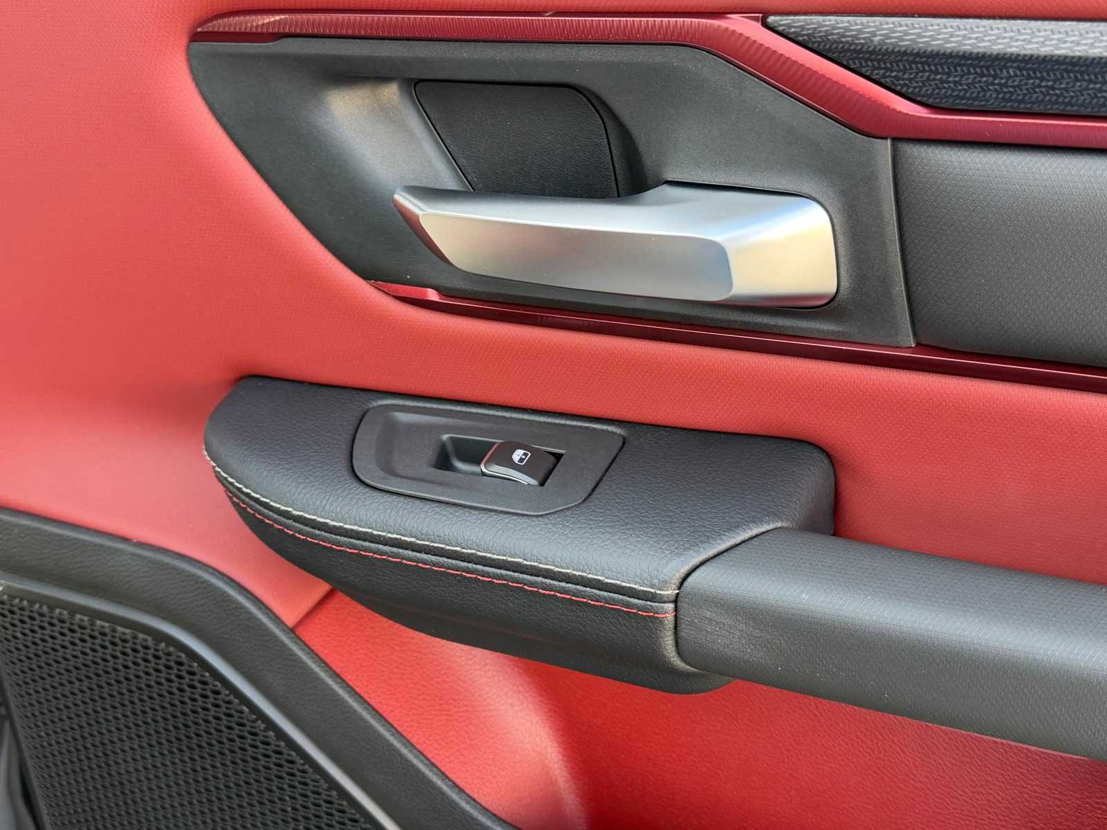 Thumbnail: 2026 RAM 1500 - 27