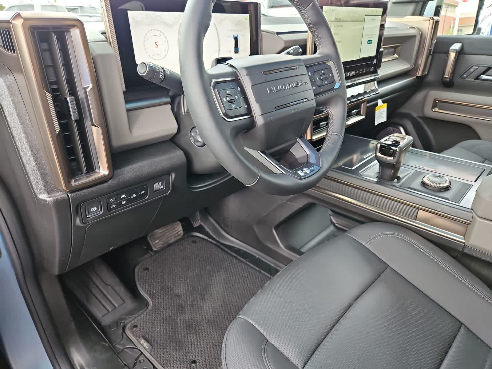 Thumbnail: 2024 GMC Hummer EV - 11