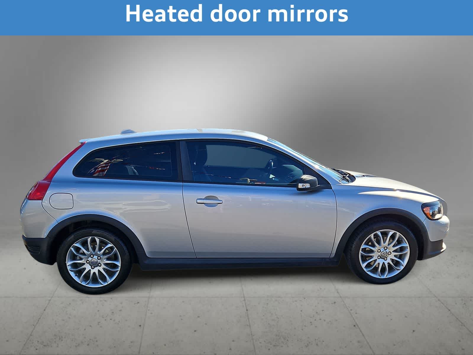 Thumbnail: 2009 Volvo C30 - 11