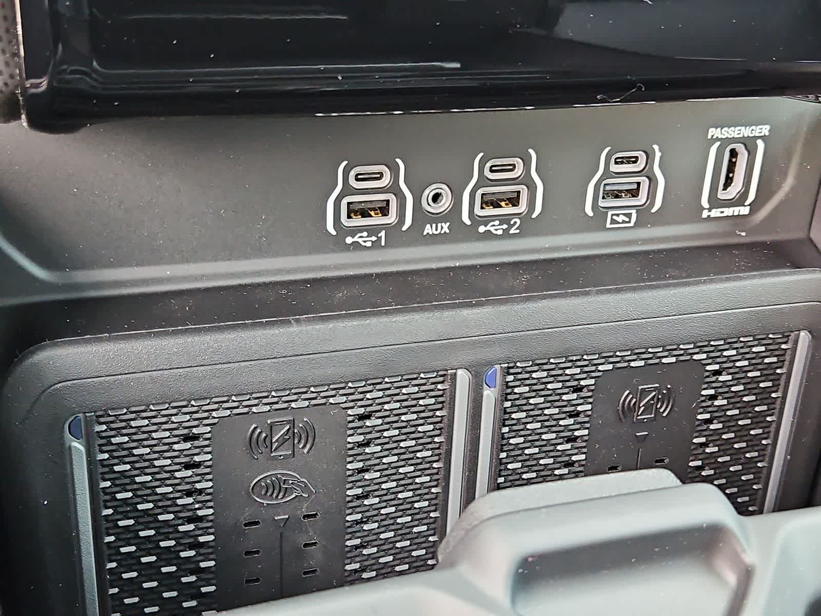 Thumbnail: 2026 RAM 1500 - 32