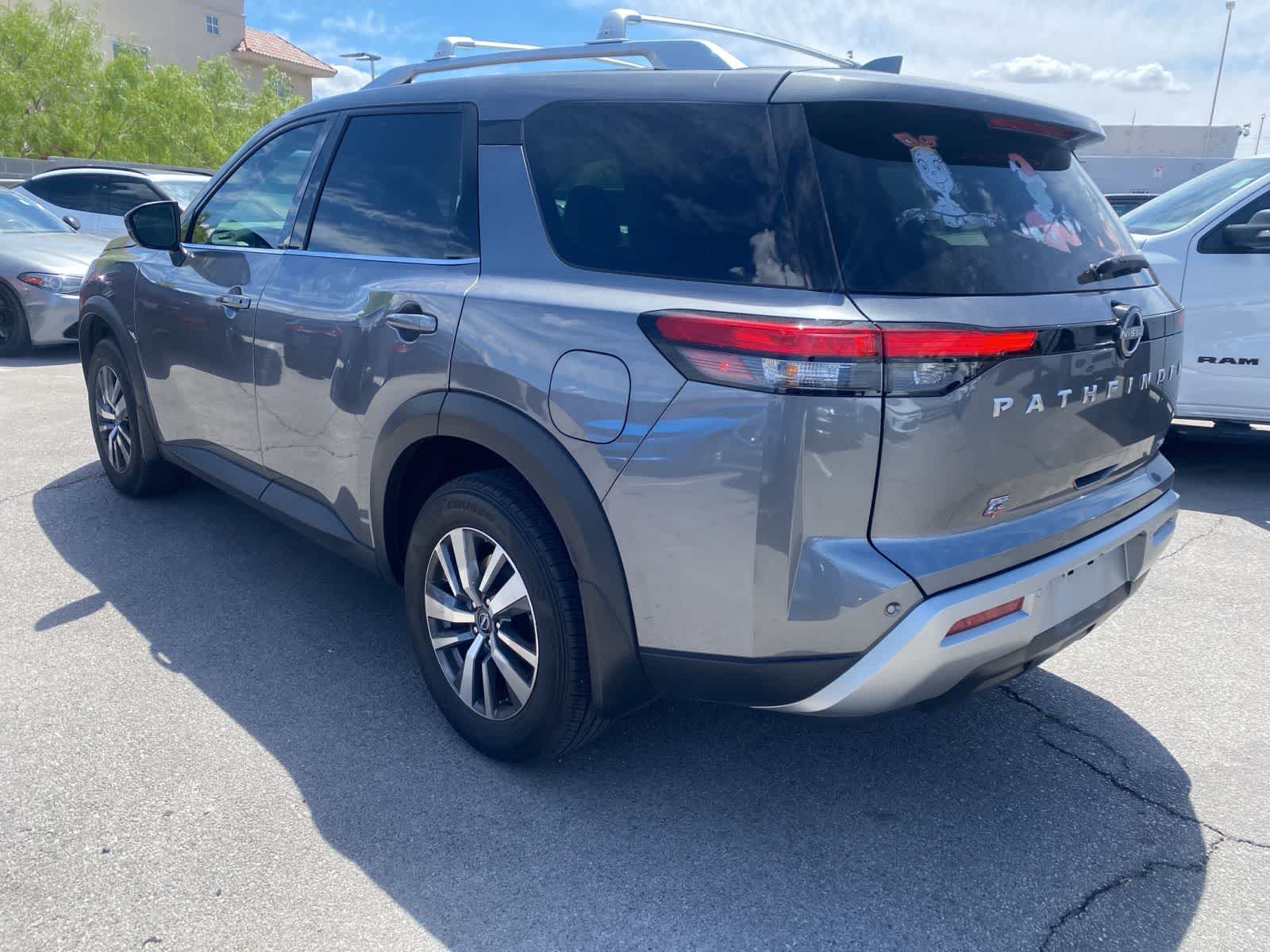 Thumbnail: 2024 Nissan Pathfinder - 7