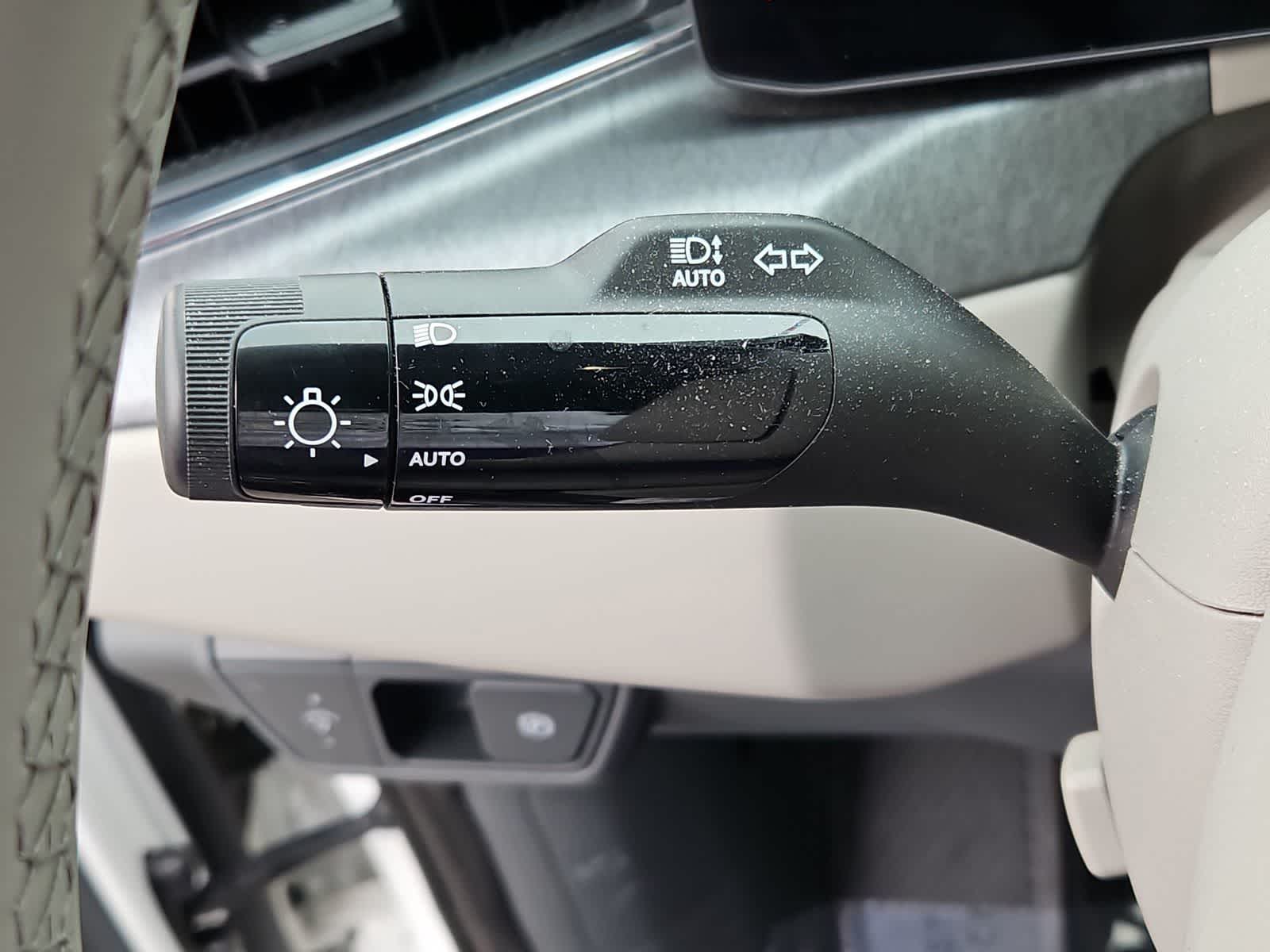 Thumbnail: 2024 Kia EV9 - 26