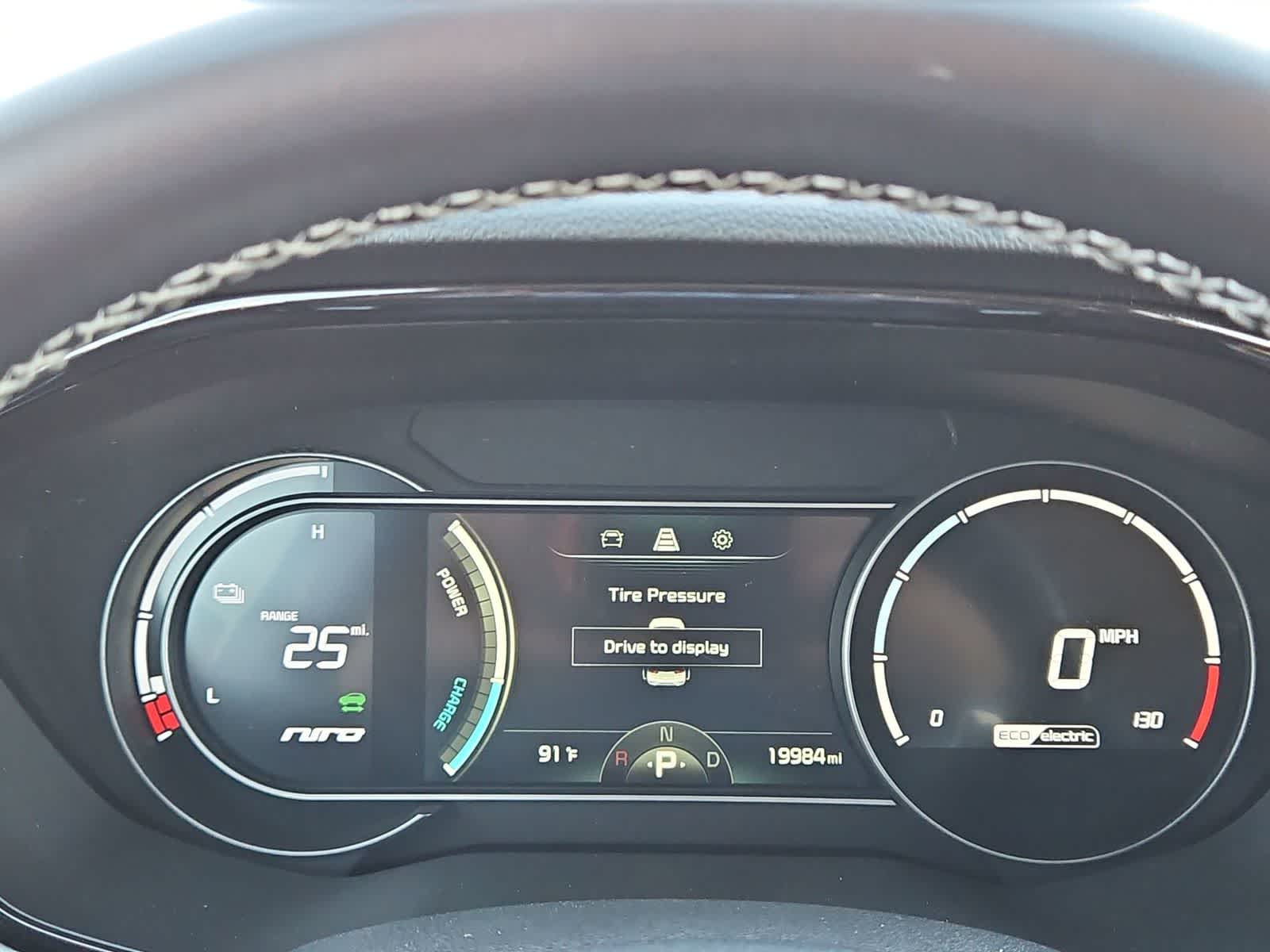 Thumbnail: 2022 Kia Niro - 31