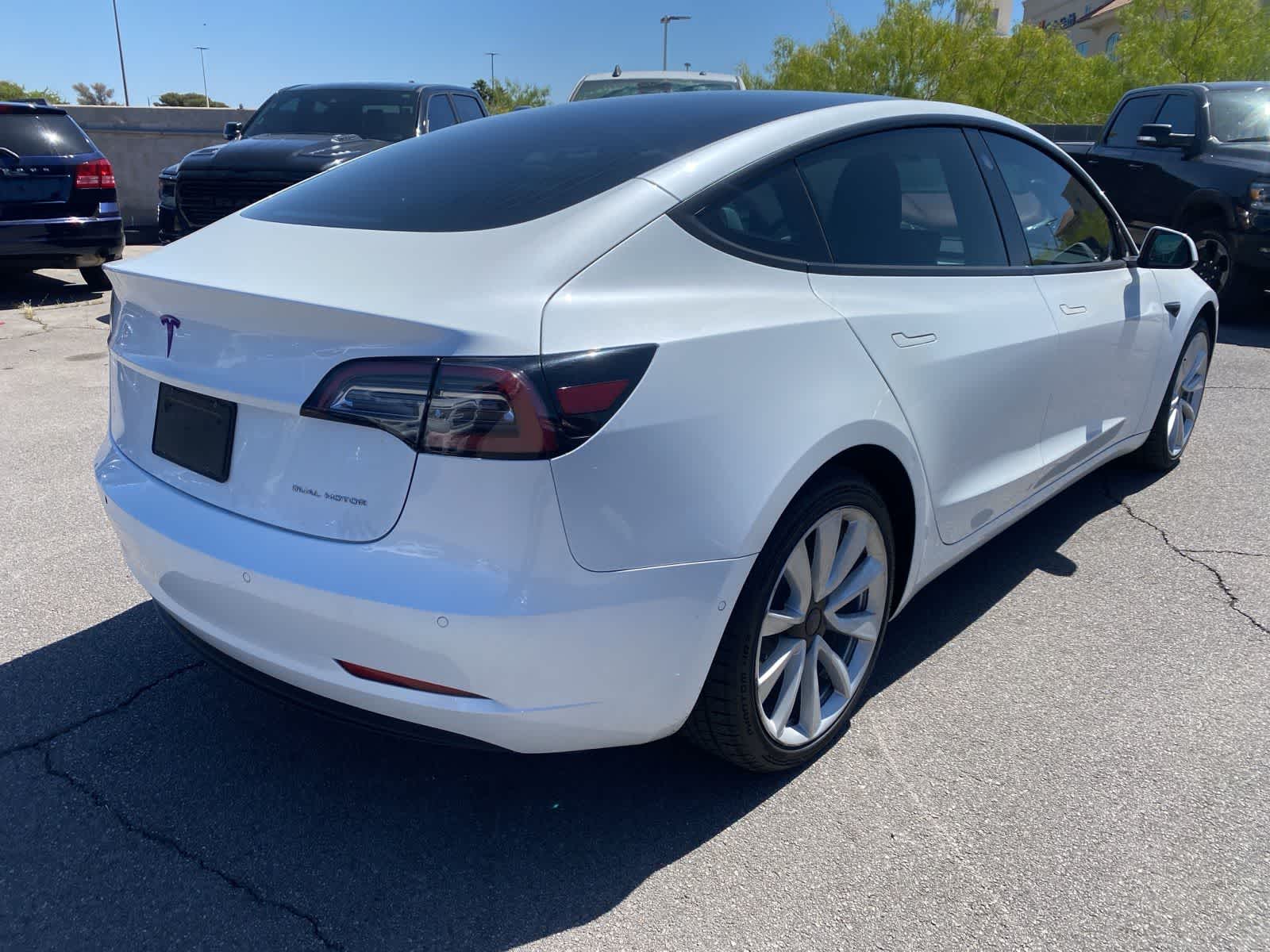 Thumbnail: 2020 Tesla Model 3 - 6