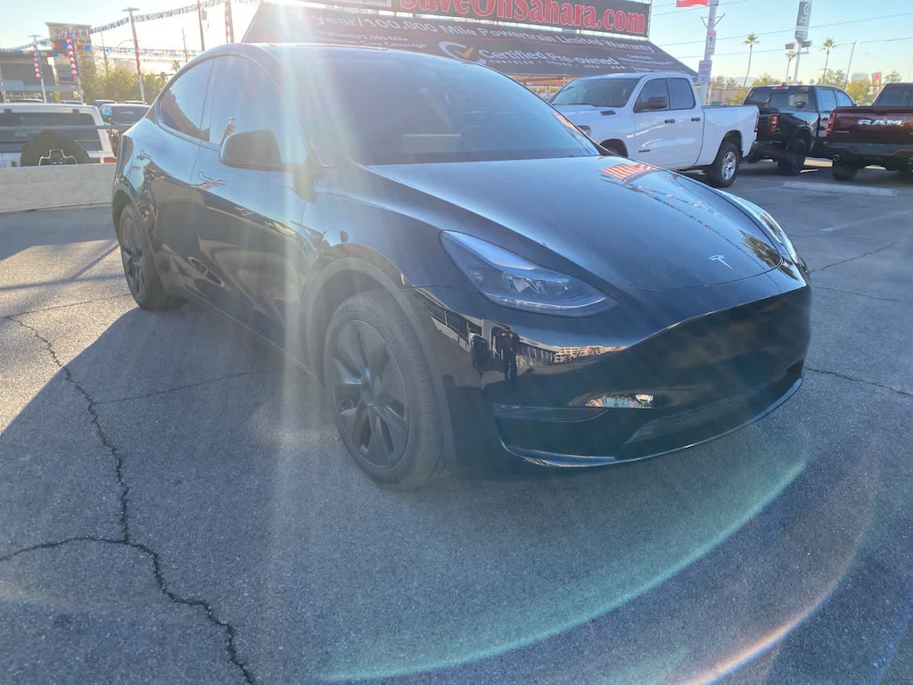 Used 2025 Tesla Model Y Long Range SUV