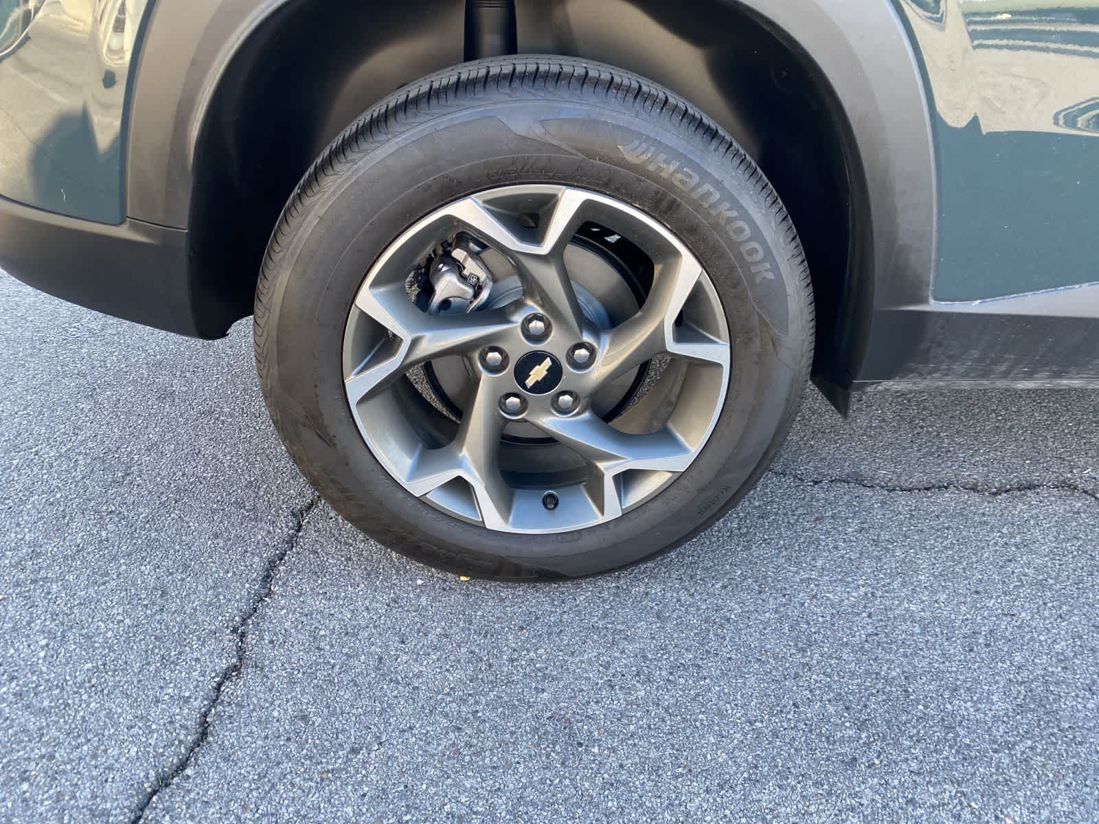 Thumbnail: 2025 Chevrolet Trax - 5