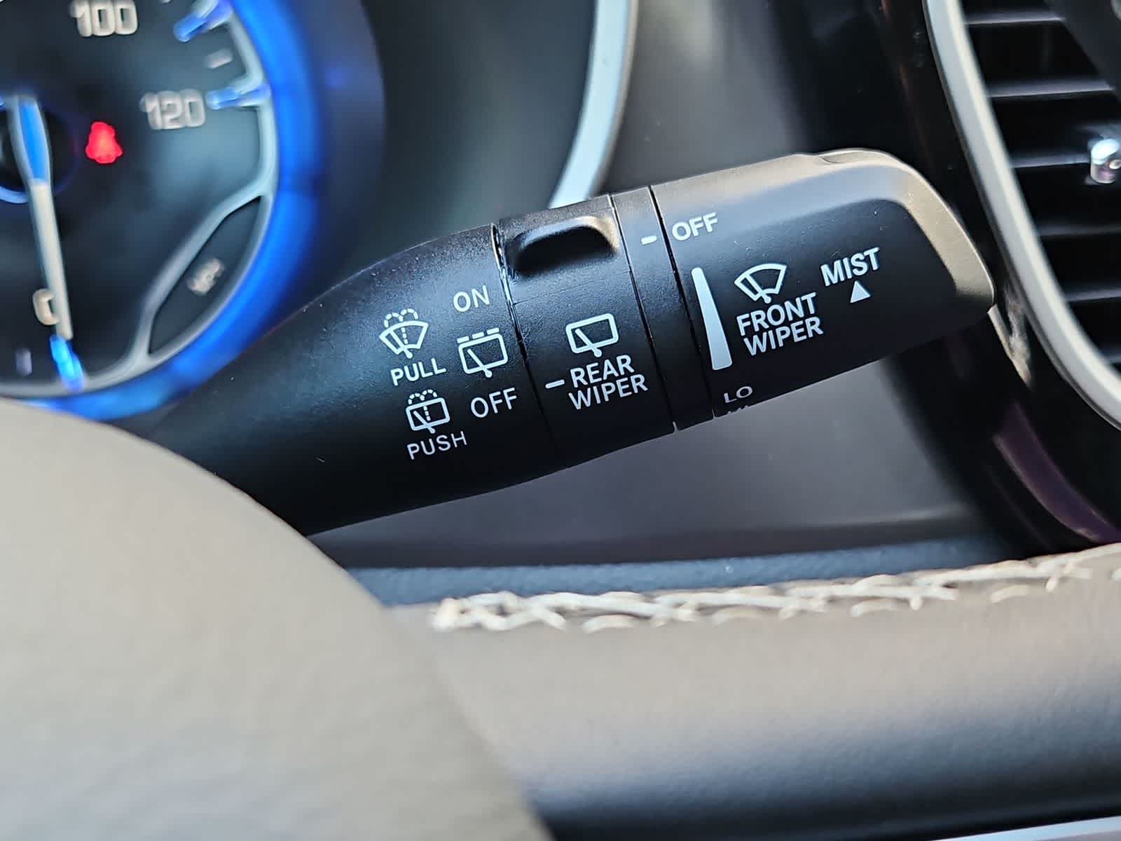 Thumbnail: 2026 Chrysler Pacifica - 25