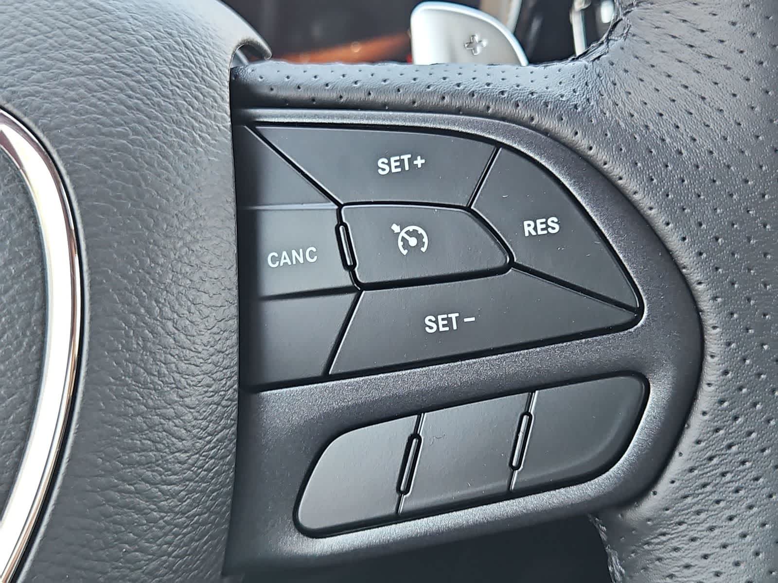 Thumbnail: 2025 Dodge Durango - 24