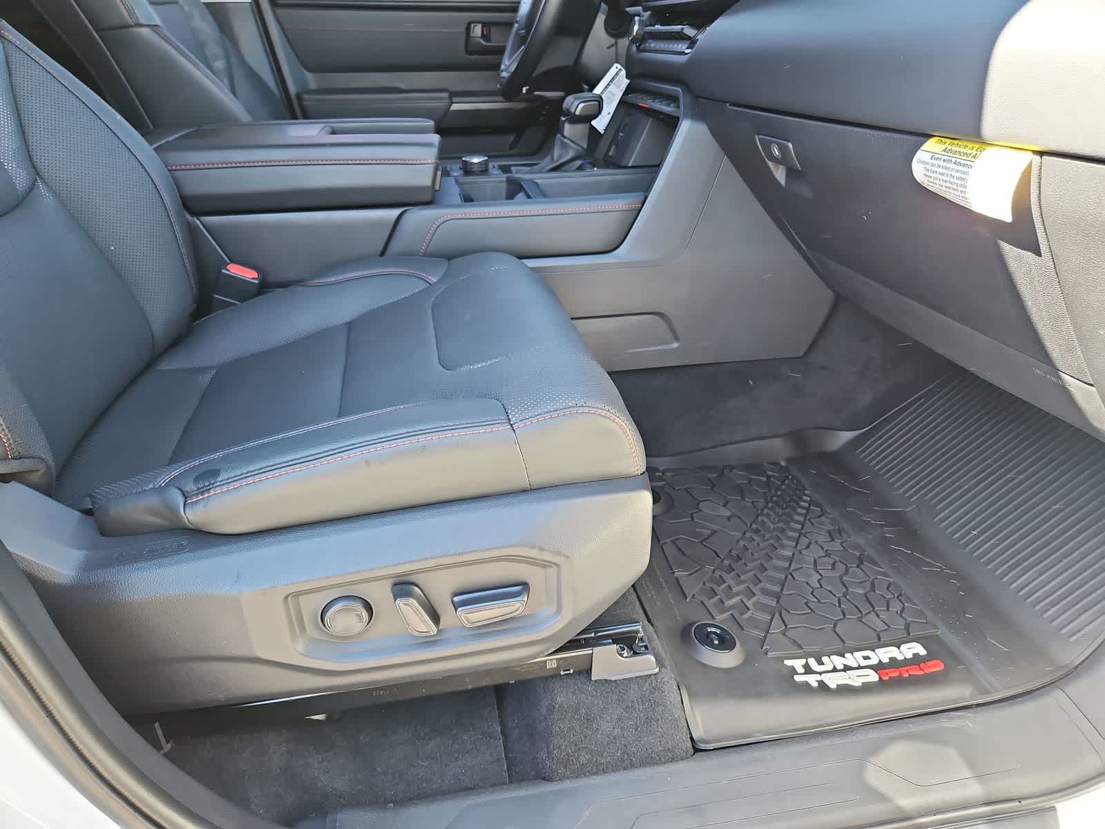 Thumbnail: 2022 Toyota Tundra - 22