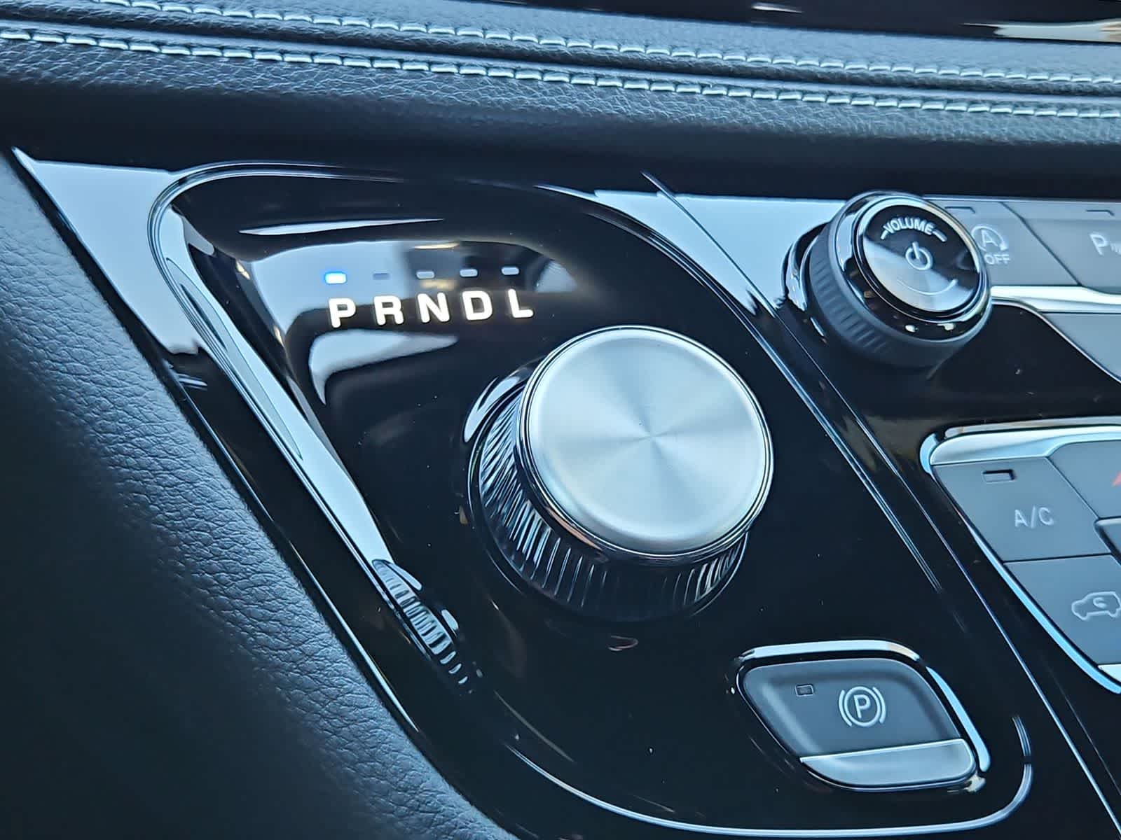 Thumbnail: 2026 Chrysler Pacifica - 30