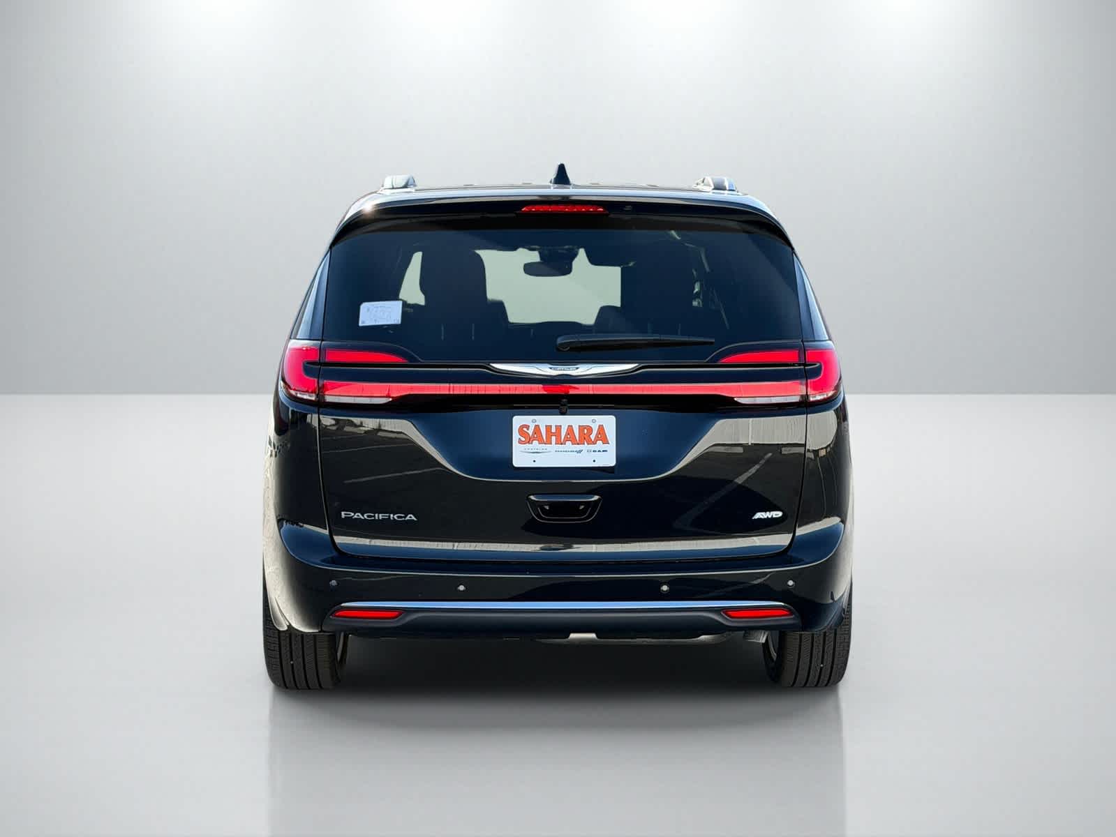 Thumbnail: 2026 Chrysler Pacifica - 5