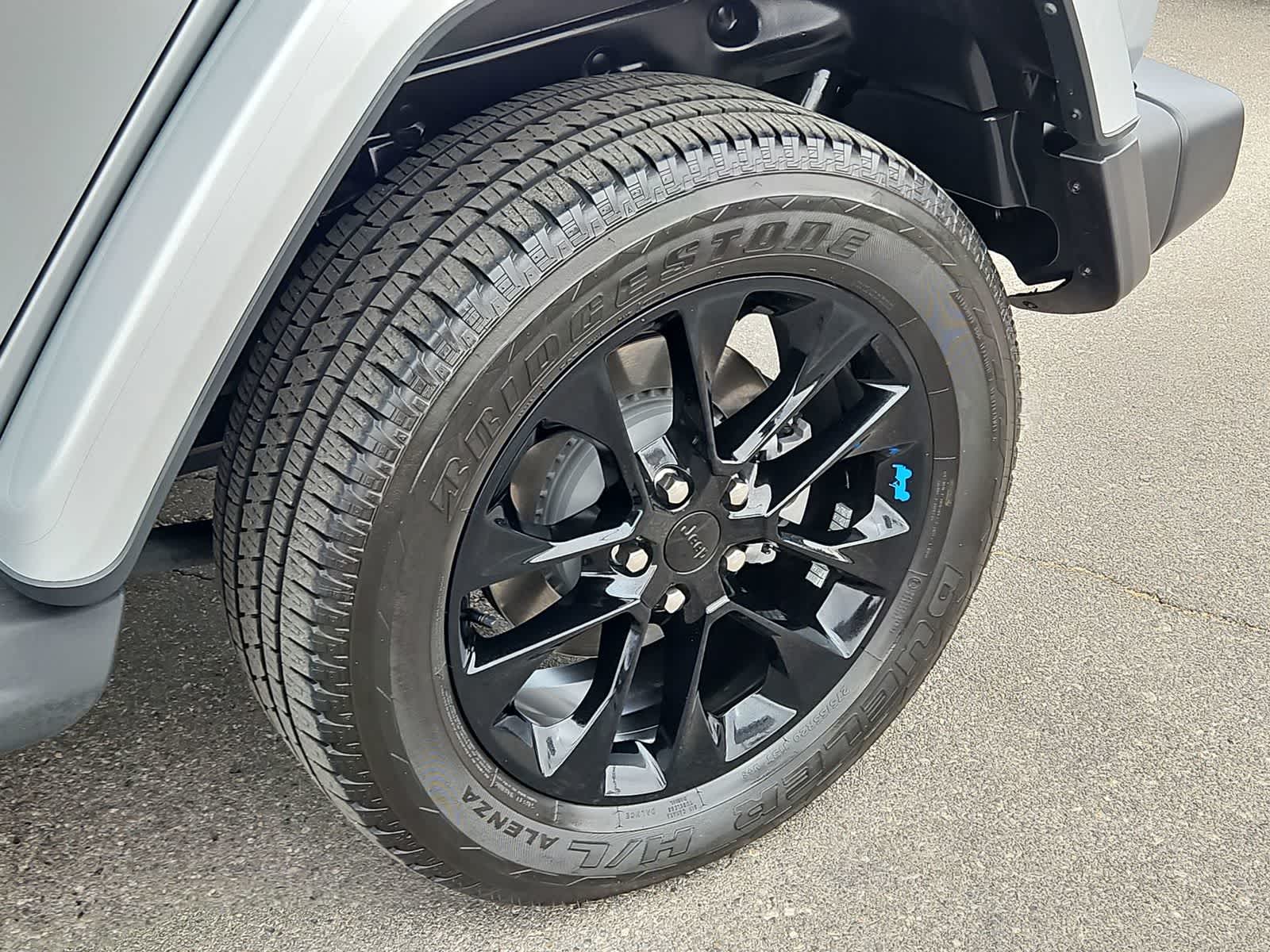 Thumbnail: 2023 Jeep Wrangler - 14