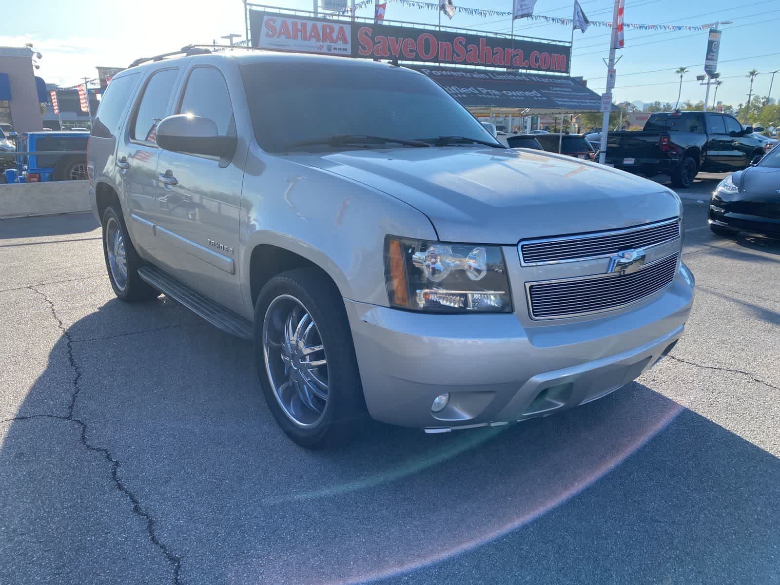 Thumbnail: 2007 Chevrolet Tahoe - 3