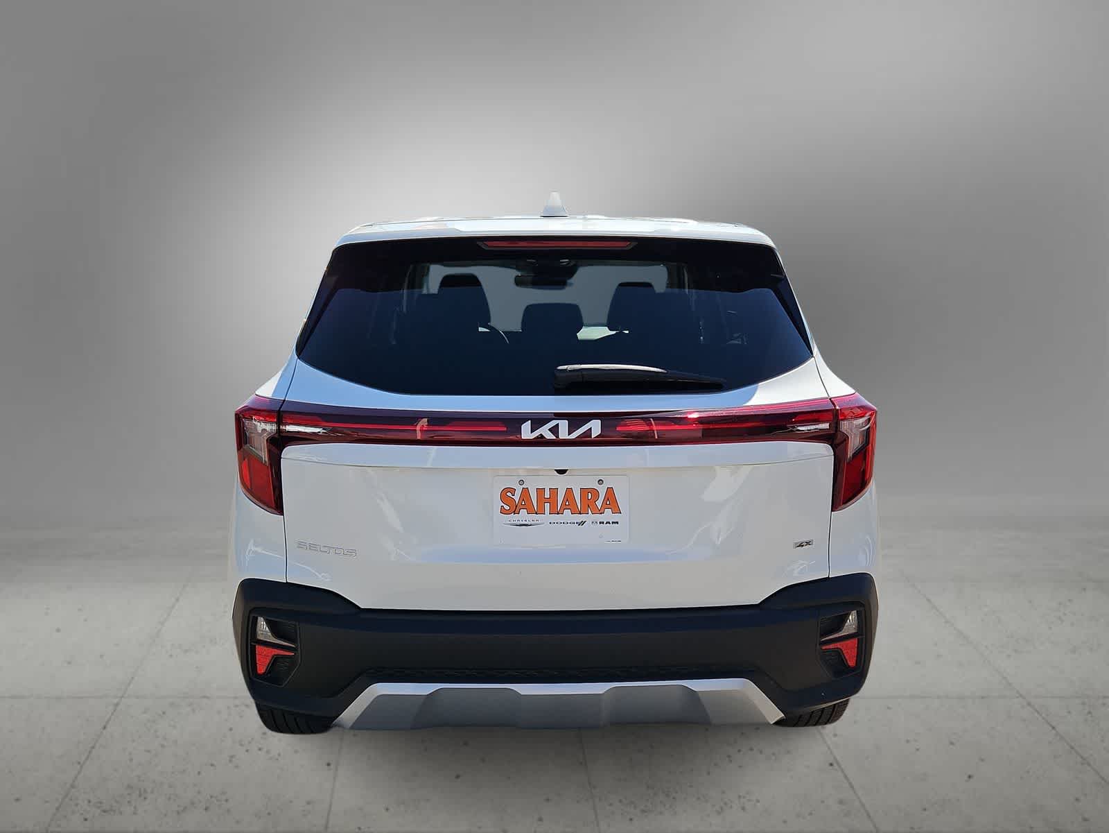 Thumbnail: 2024 Kia Seltos - 7