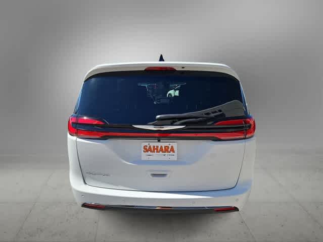 Thumbnail: 2026 Chrysler Pacifica - 7