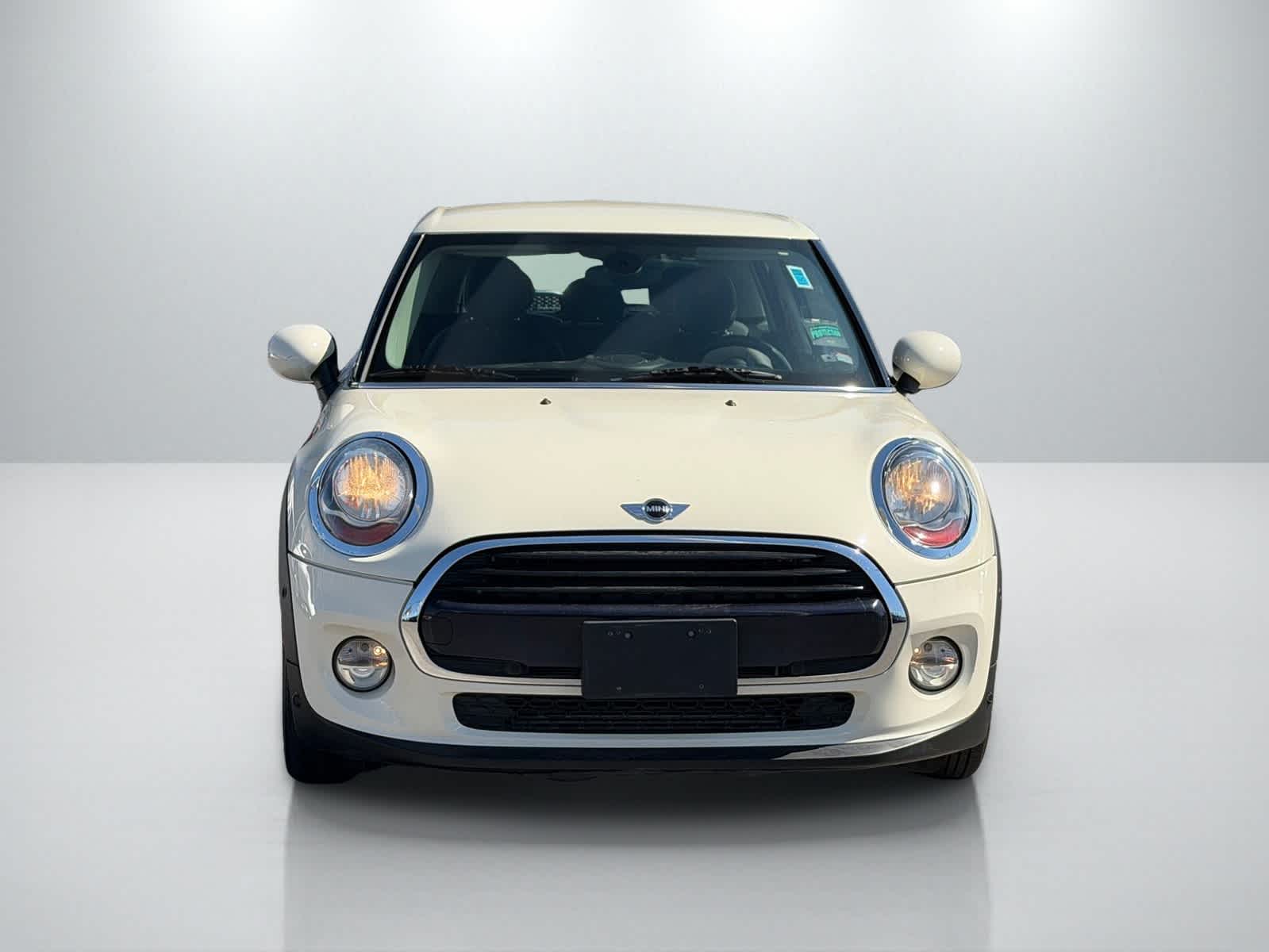 Thumbnail: 2018 MINI Cooper Hardtop - 11