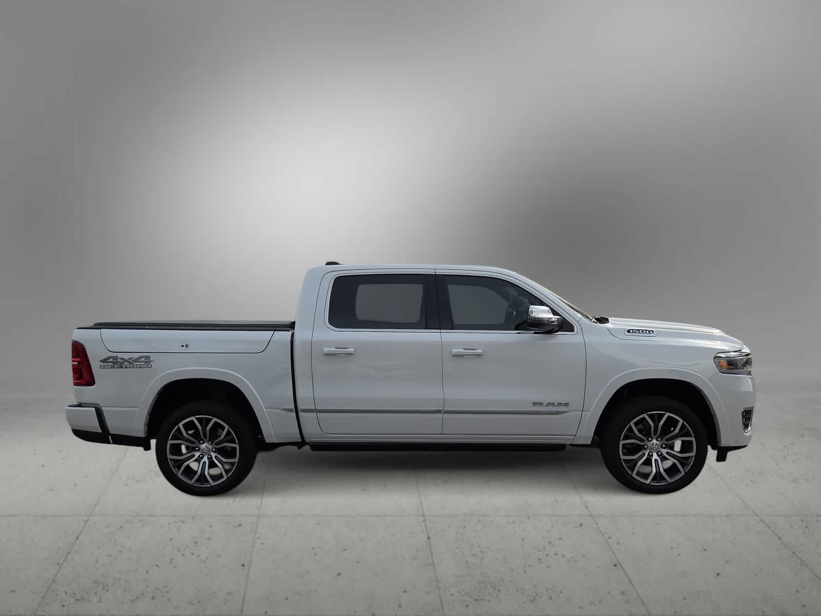 Thumbnail: 2026 RAM 1500 - 9