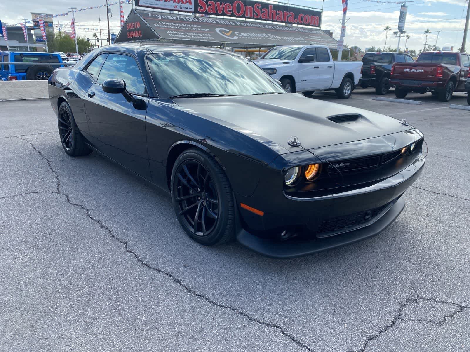 2023 Dodge Challenger R/T Scat Pack photo 3